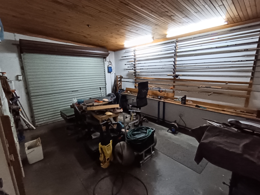 2 Bedroom Property for Sale in Noorsekloof Eastern Cape